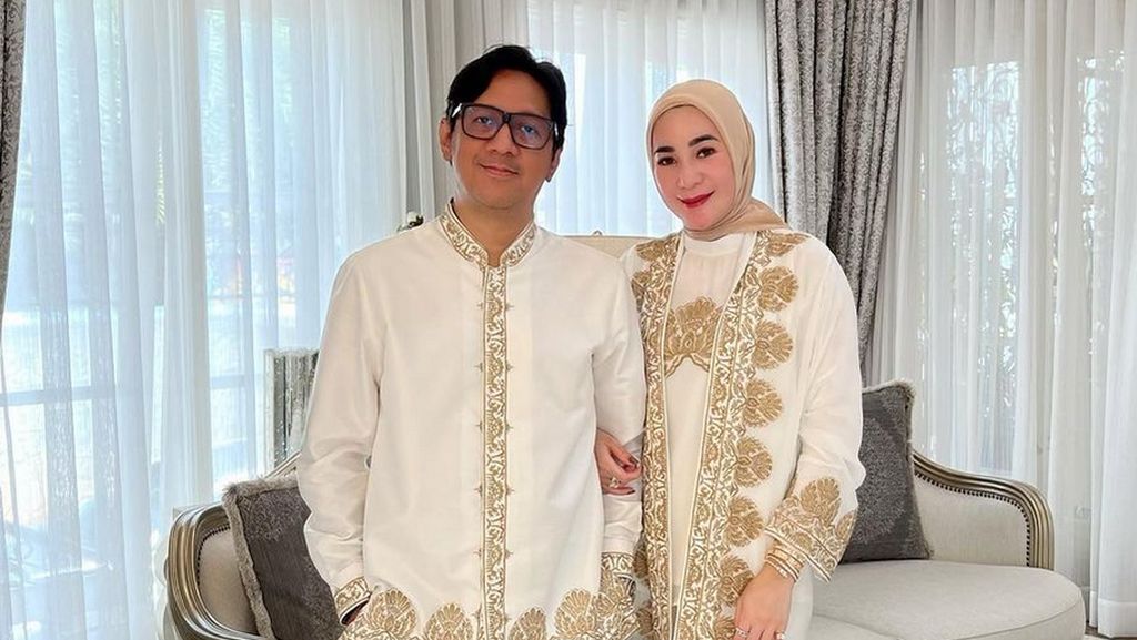 Sepakat Cerai dengan Damai, Andre Taulany dan Erin Janji Besarkan Anak Bersama Sepakat Cerai dengan Damai, Andre Taulany dan Erin Janji Besarkan Anak Bersama
