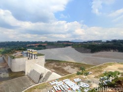 Menanti Penggenangan Bendungan Leuwikeris di Ciamis