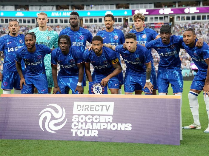 CHARLOTTE, NORTH CAROLINA - AUGUST 06: The Chelsea Starting XI pose for a photo during a pre-season friendly match against Real Madrid at Bank of America Stadium on August 06, 2024 in Charlotte, North Carolina. (Photo by Grant Halverson/Getty Images)