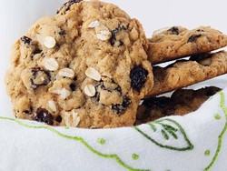 Resep Kue Oatmeal dan Kismis Renyah, Camilan Sehat yang Lezat