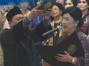 Destry Damayanti Dilantik Jadi Deputi Gubernur Senior BI Lagi Destry Damayanti Dilantik Jadi Deputi Gubernur Senior BI Lagi