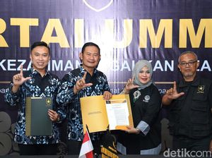 Partai Ummat Resmi Rekom Yuhronur Efendi di Pilbup Lamongan 2024