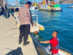 Wisatawan Diimbau Patuhi Aturan Pelayaran di TN Komodo