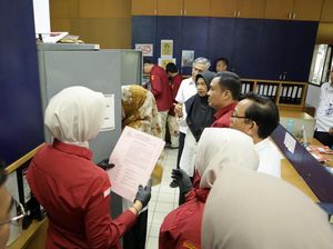 Kejati Lampung Geledah Kantor PDAM Way Rilau Terkait Dugaan Korupsi Kejati Lampung Geledah Kantor PDAM Way Rilau Terkait Dugaan Korupsi