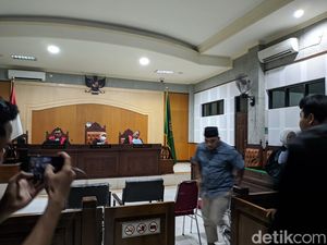 Korupsi Tambang Pasir Besi, Mantan Kabid Minerba ESDM NTB Divonis 2 Tahun Korupsi Tambang Pasir Besi, Mantan Kabid Minerba ESDM NTB Divonis 2 Tahun