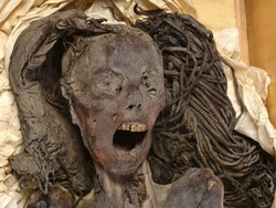 Alasan Medis di Balik Misteri Mumi Wanita Menjerit di Mesir
