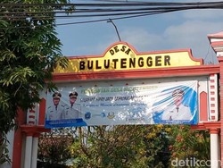 Perajin Spanduk Pecel Lele di Lamongan Mampu Kuliahkan Anak hingga S2