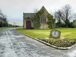 Waduh, Makam Muslim di Burnley Inggris Dirusak dengan Cat