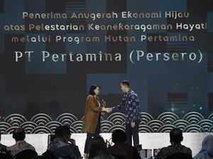 Pertamina Tanam 3 Juta Pohon untuk Kurangi Emisi, Diganjar Penghargaan