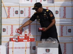 73 Juta Batang Rokok Ilegal dari Uni Emirat Arab Diamankan Bea Cukai