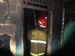 Rumah di Bogor Terbakar Saat Penghuni Tidur, Diduga Akibat Korsleting Listrik