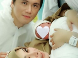 Momen Syahrini dan Reino Barack Sambut Kelahiran Anak Pertamanya