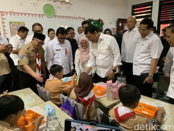 Wiranto Cek Makan Bergizi Gratis di Tangerang, Tekankan soal Nilai Gizi