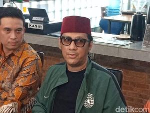 Mantap Bercerai, Andre Taulany Sudah Diskusi dengan Anak-anaknya Mantap Bercerai, Andre Taulany Sudah Diskusi dengan Anak-anaknya
