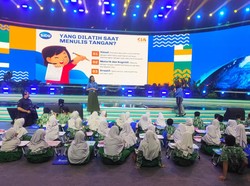 Perkuat Literasi, APP Group Gelar Lomba Menulis Tangan di Festival LIKE