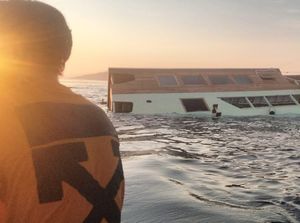 Ya Tuhan, Kapal Wisata Tenggelam Lagi di Taman Nasional Komodo