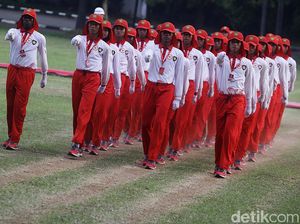 Melihat Latihan Paskibraka Jelang Diberangkatkan ke IKN Melihat Latihan Paskibraka Jelang Diberangkatkan ke IKN