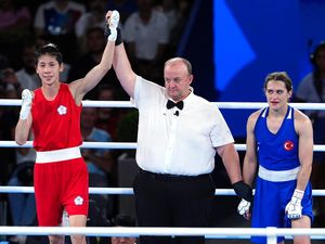 Lin Yu-ting ke Final Olimpiade, Disindir Lawannya Pakai Simbol X Lin Yu-ting ke Final Olimpiade, Disindir Lawannya Pakai Simbol X