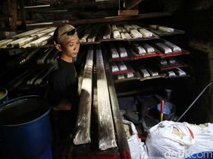 Melihat Aktivitas di Kampung Tempe Jakarta Melihat Aktivitas di Kampung Tempe Jakarta