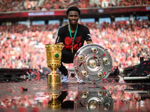 Belum Move On, Pemain Leverkusen Ini Pandangi Foto Juara Liga Tiap Hari