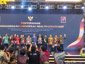 BPJS Kesehatan Beri Penghargaan ke 460 Kabupaten/Kota Berstatus UHC, Ini Daftarnya