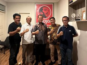 Projo Dukung Iqbal-Dinda di Pilgub NTB 2024 Projo Dukung Iqbal-Dinda di Pilgub NTB 2024