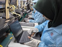 Oh... Ternyata Begini Proses Perakitan Laptop Asus di Batam