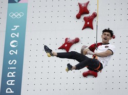 Veddriq Si Spider-Man, Apa Manusia Bisa Nempel di Dinding?