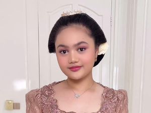 7 Foto Amora Lemos di HUT 57 ASEAN, Pesonanya Berkebaya Saingi Krisdayanti 7 Foto Amora Lemos di HUT 57 ASEAN, Pesonanya Berkebaya Saingi Krisdayanti