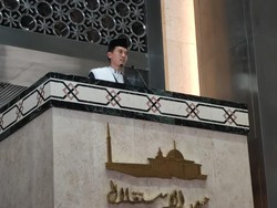 Prestasi Veddriq-Rizki di Olimpiade Jadi Bahasan Khotbah Jumat di Istiqlal