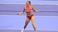 Foto: Atlet Lompat Galah Model Only Fans, Viral Twerking Usai Menang Olimpiade