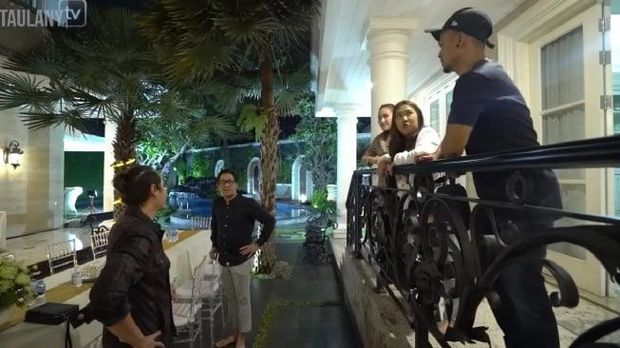 Momen Ayu Ting Ting Tanya Keberadaan Istri Andre Taulany