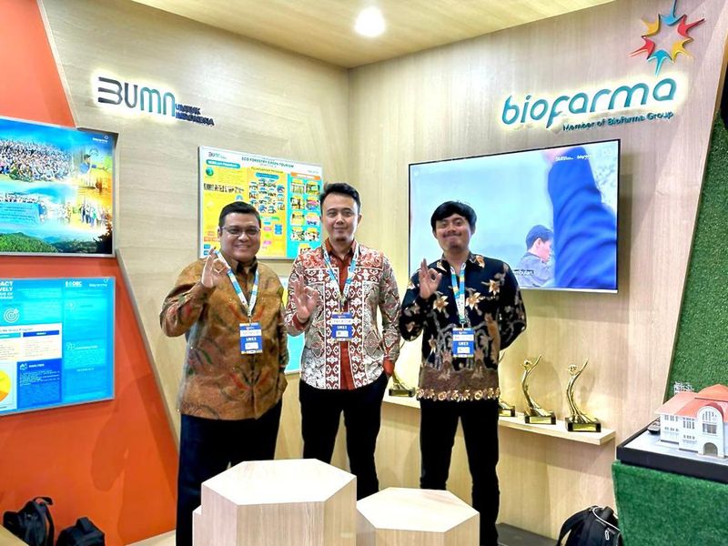 Bio Farma Berdayakan Peternak Milenial di Desa Sambil Jaga Lingkungan