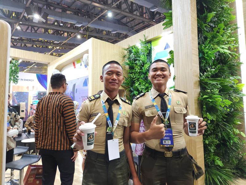 Pertamina Bagikan Kopi Gratis di Festival LIKE 2, Pakai Gelas dari Tebu