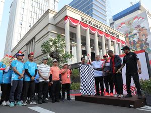 8 Hakim Konstitusi Jalan Sehat Menuju HUT ke-21 MK, Anwar Usman Absen 8 Hakim Konstitusi Jalan Sehat Menuju HUT ke-21 MK, Anwar Usman Absen