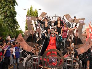 Desain Fashionable, OPPO Reno12 Series Tarik Perhatian Pengunjung JFC 24