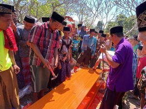 Jenazah WNI yang Ditembak di Malaysia Tiba di Lombok, Langsung Dimakamkan Jenazah WNI yang Ditembak di Malaysia Tiba di Lombok, Langsung Dimakamkan