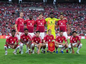 Manchester United Kini Punya 4 Bek Termahal di Dunia, Berikut Ini Sosoknya Manchester United Kini Punya 4 Bek Termahal di Dunia, Berikut Ini Sosoknya