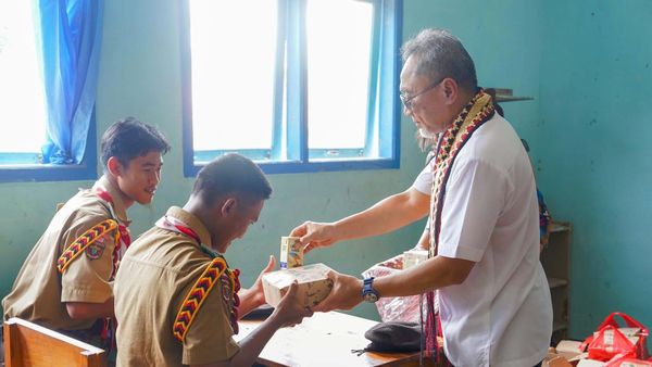 Momen Mendag Tinjau Uji Coba Makan Bergizi Gratis di Lampung