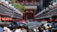 Mengunjungi Sensoji Temple, Kuil Paling Ramai di Tokyo