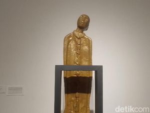 Merawat Ingatan Masa Lalu Lewat Karya Guru-Murid di Galeri Nasional Indonesia