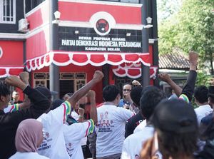 Ratusan Kader PDIP Bekasi Mengundurkan Diri, Ada Apa?