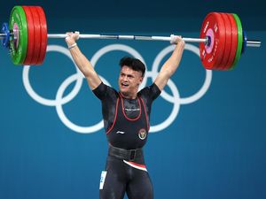 Lifter Rizki Juniansyah Rebut Emas, Berapa Ya Maksimal Beban yang Diangkat Atlet? Lifter Rizki Juniansyah Rebut Emas, Berapa Ya Maksimal Beban yang Diangkat Atlet?