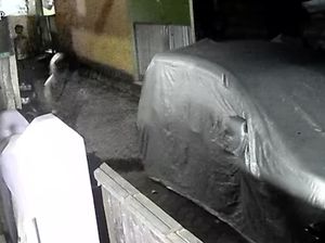 Detik-detik Geng Motor Serang Warga Asyik Nongkrong di Lorong Makassar