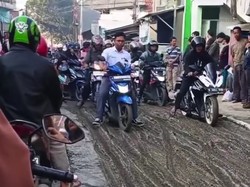 Kata Warga soal Ramai Pemotor Lindas Jalan di Cimahi yang Baru Dicor