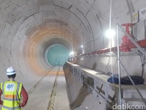 Jalan-jalan Tak Biasa, Menengok Proyek Masa Depan MRT di Jakarta