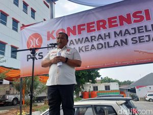 Kata PKS soal Cawagub Ridwan Kamil Inisial S Kader Seniornya