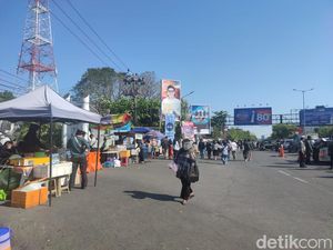 Penonton Konser Sheila On 7 di Makassar Sudah Mulai Berdatangan Penonton Konser Sheila On 7 di Makassar Sudah Mulai Berdatangan