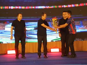 Peringati HUT Ke-79 RI, KKP Gelar Lomba Voli-Tarik Tambang untuk Pegawai