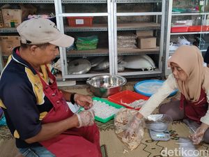 Mucuna Chips, Keripik Benguk Bikinan Penyandang Disabilitas di Kulon Progo Mucuna Chips, Keripik Benguk Bikinan Penyandang Disabilitas di Kulon Progo